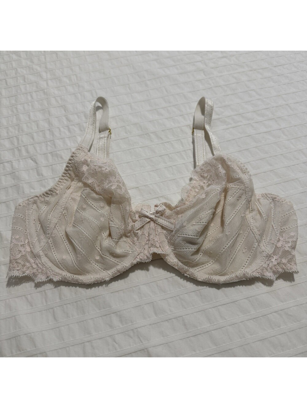 Chantelle 34D Rive Gauche Bra C32810 Pink/Soft Ivory Full Coverage Underwire